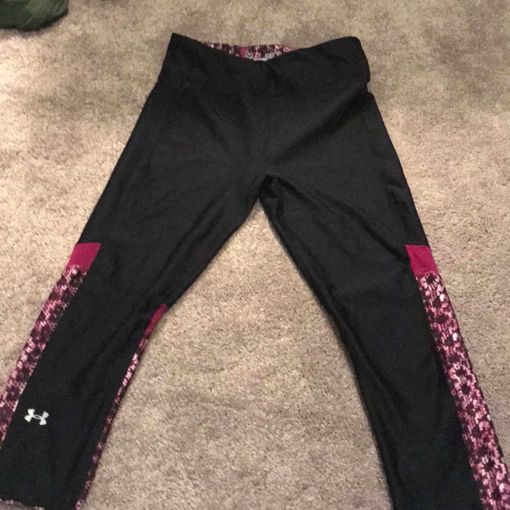 Under Armour Cropped Leggings